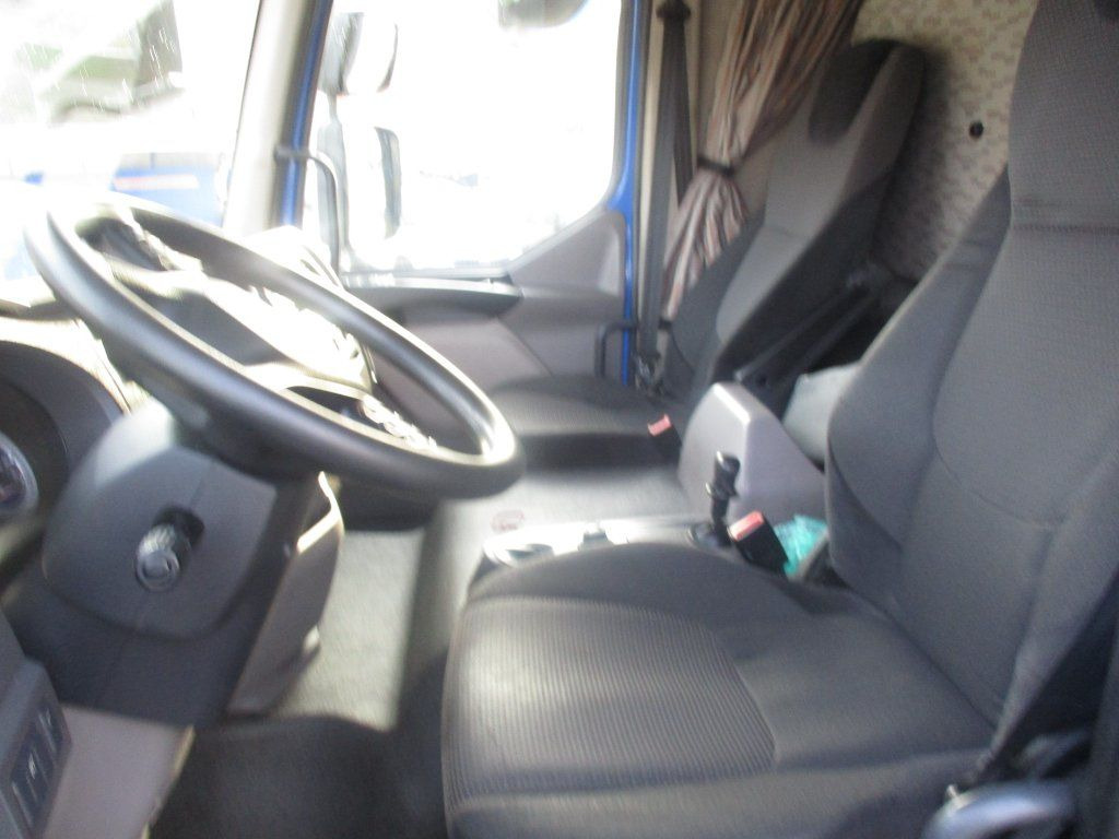 DAF LF 290 FA - Kamion sa tovarnim sandukom: slika 4 DAF LF 290 FA - Kamion sa tovarnim sandukom: slika 4