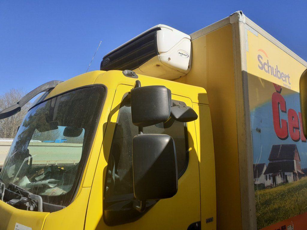 DAF LF45.210 mit Carrier Motorschaden engineproblem - Hladnjača: slika 2 DAF LF45.210 mit Carrier Motorschaden engineproblem - Hladnjača: slika 2
