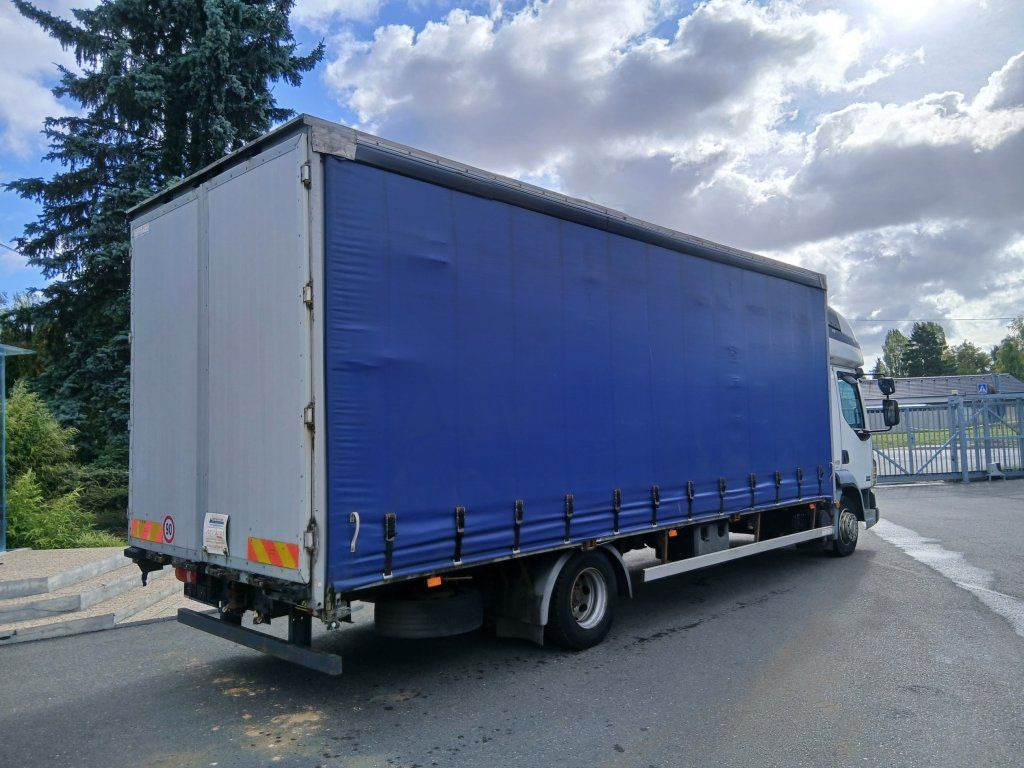 DAF LF45.220 EURO 4 - Kamion sa ceradom: slika 4 DAF LF45.220 EURO 4 - Kamion sa ceradom: slika 4