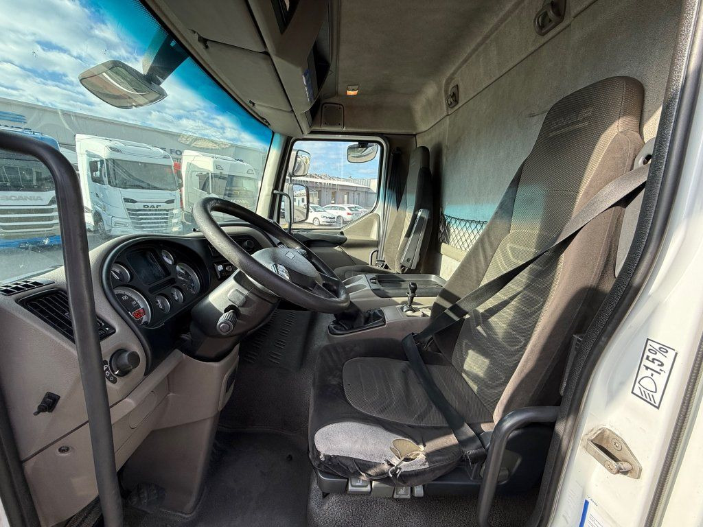 Kamion sa tovarnim sandukom DAF LF45.220 EURO 5: slika 12