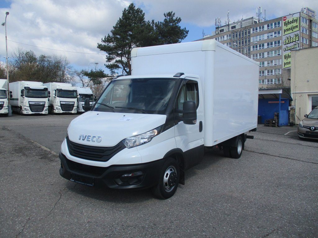 Iveco 35C16 Daily,2.3L Palfinger - Dostavno vozilo sa zatvorenim sandukom: slika 1 Iveco 35C16 Daily,2.3L Palfinger - Dostavno vozilo sa zatvorenim sandukom: slika 1