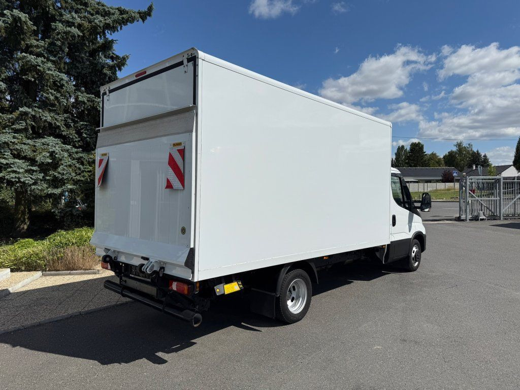 Iveco 35C16 Daily - Dostavno vozilo sa zatvorenim sandukom: slika 2 Iveco 35C16 Daily - Dostavno vozilo sa zatvorenim sandukom: slika 2