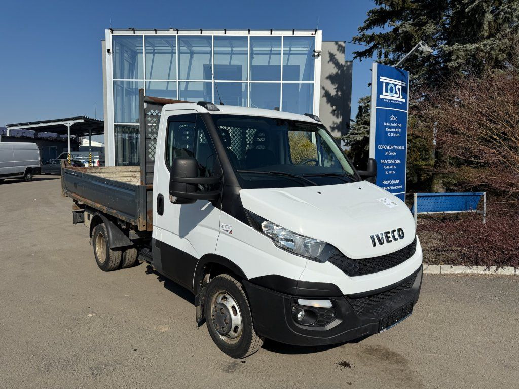 Iveco 35C17 Daily - Dostavno vozilo istovarivač: slika 2 Iveco 35C17 Daily - Dostavno vozilo istovarivač: slika 2