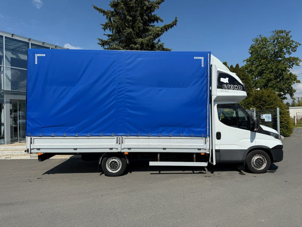 Iveco 35S18 Daily - Dostavno vozilo sa ceradom: slika 3 Iveco 35S18 Daily - Dostavno vozilo sa ceradom: slika 3