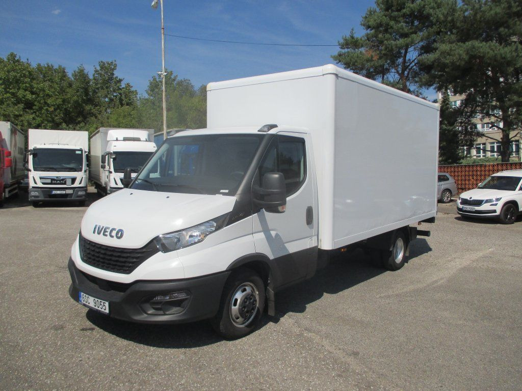 Iveco Daily 35C16 - Dostavno vozilo sa zatvorenim sandukom: slika 1 Iveco Daily 35C16 - Dostavno vozilo sa zatvorenim sandukom: slika 1
