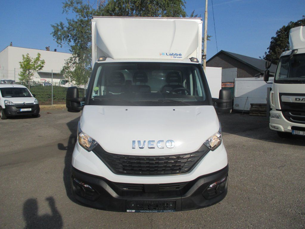 Iveco Daily 35C16 - Dostavno vozilo sa zatvorenim sandukom: slika 2 Iveco Daily 35C16 - Dostavno vozilo sa zatvorenim sandukom: slika 2