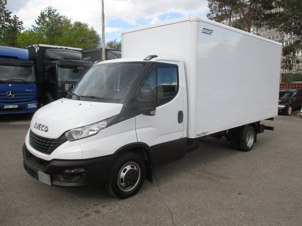 Iveco Daily 35C16 - Dostavno vozilo sa zatvorenim sandukom: slika 1 Iveco Daily 35C16 - Dostavno vozilo sa zatvorenim sandukom: slika 1