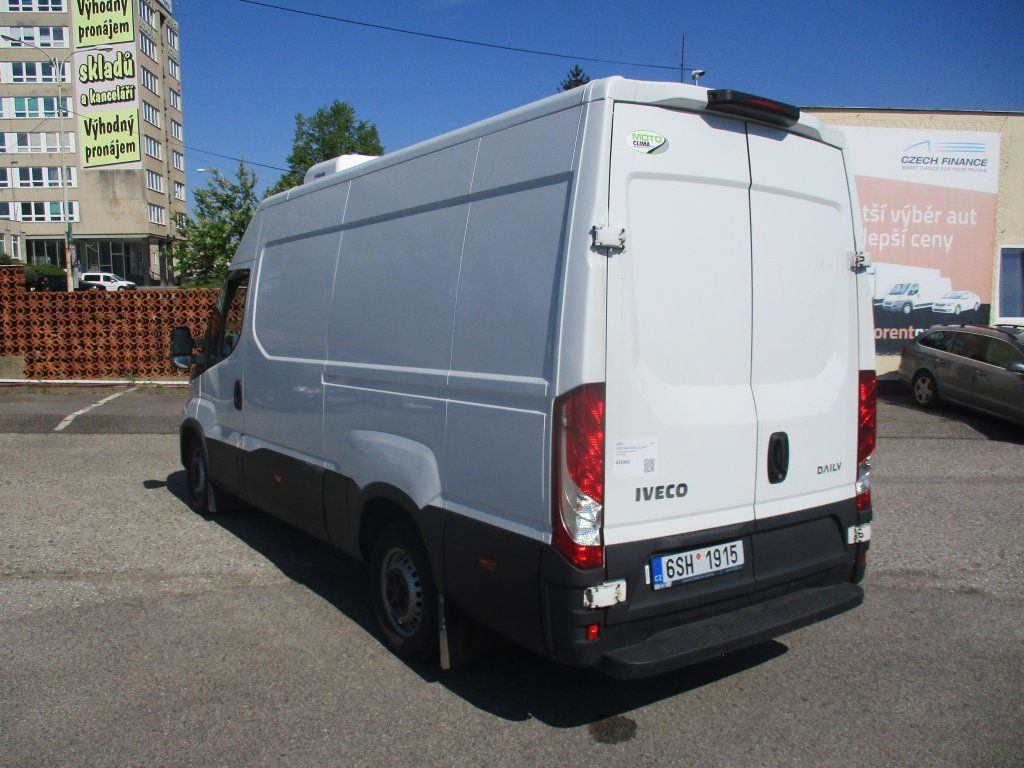 Dostavno vozilo hladnjača Iveco Daily 35S16 2.3L: slika 11