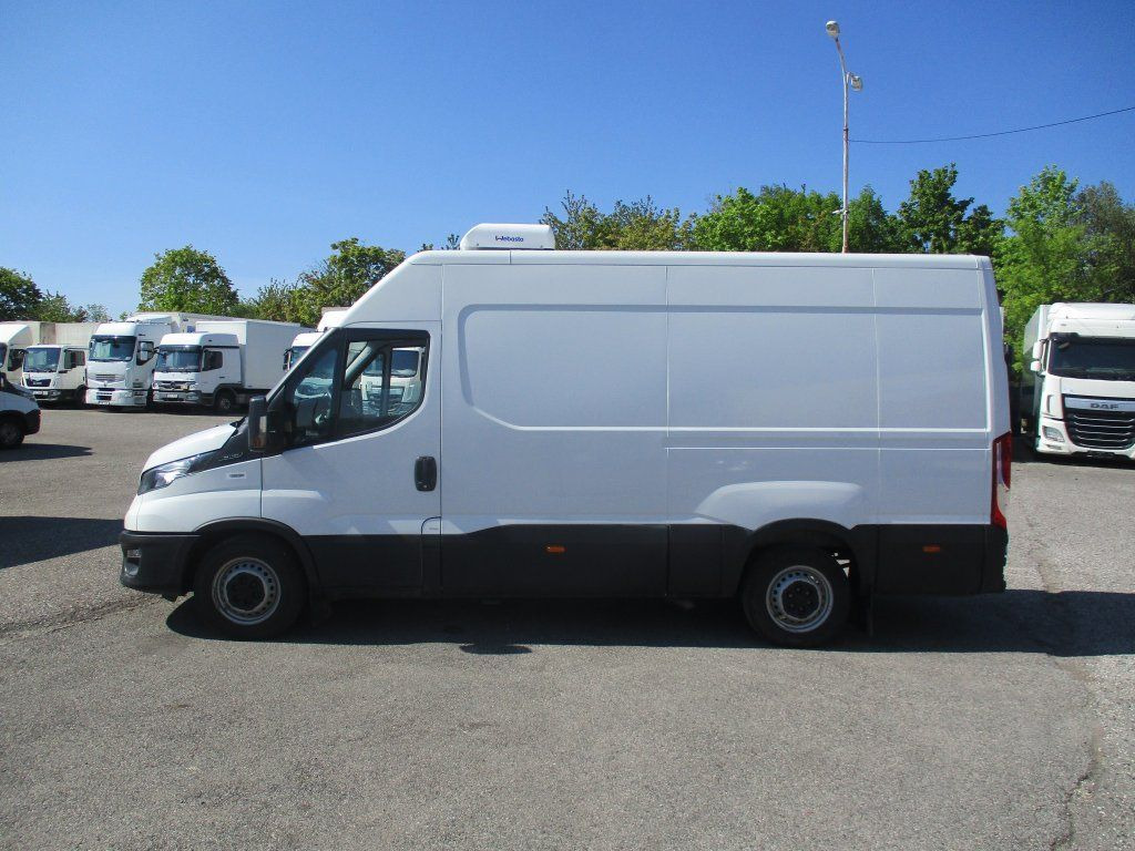 Dostavno vozilo hladnjača Iveco Daily 35S16 2.3L: slika 15