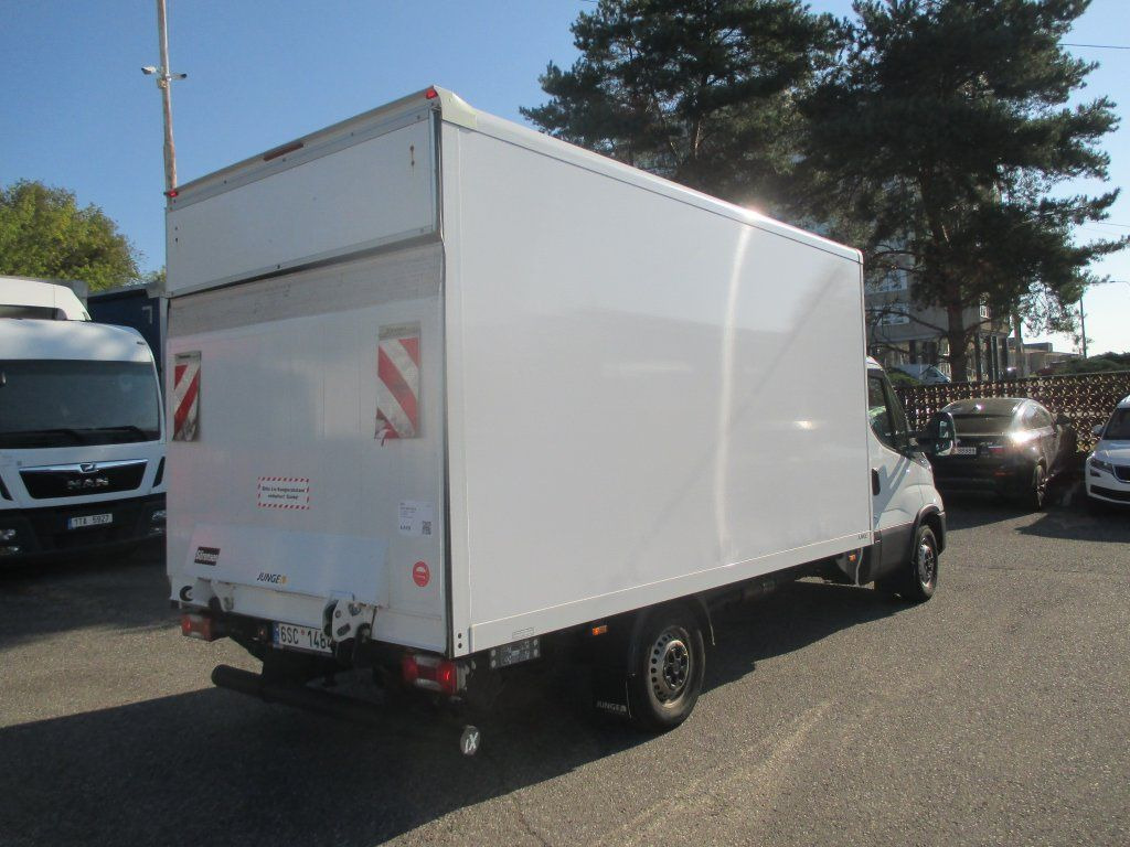 Iveco Daily 35S16 - Furgon: slika 5 Iveco Daily 35S16 - Furgon: slika 5