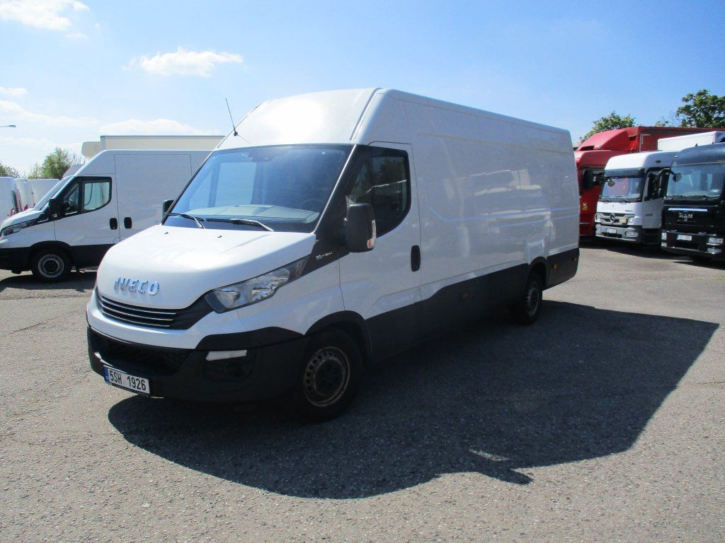 Iveco Daily 35S16 maxi - Furgon: slika 2 Iveco Daily 35S16 maxi - Furgon: slika 2