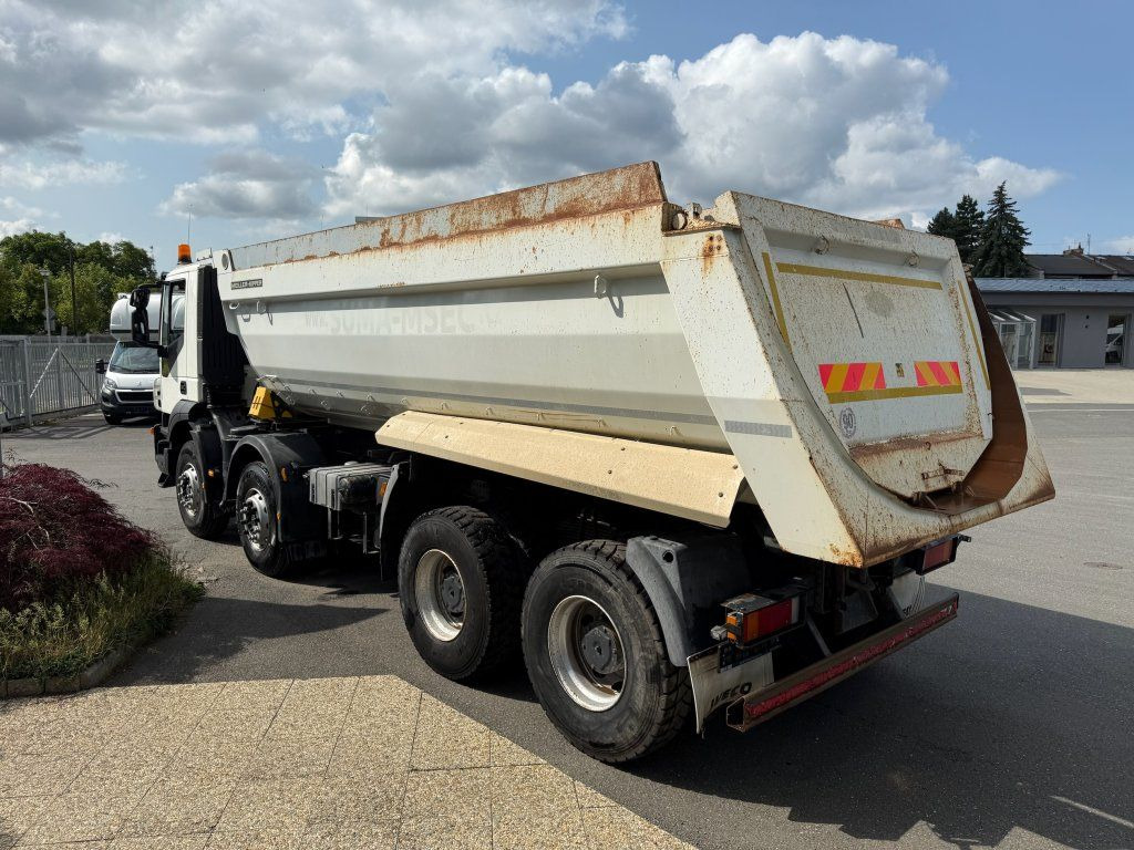 Iveco Trakker 410 S1 8x4 - Istovarivač: slika 4 Iveco Trakker 410 S1 8x4 - Istovarivač: slika 4