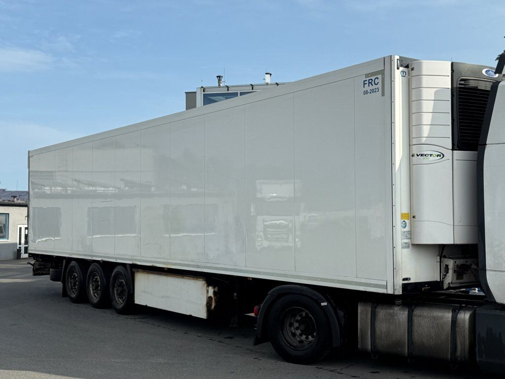 Lamberet Carrier Vectro 1550 DoppelStock - Poluprikolica sa zatvorenim sandukom: slika 1 Lamberet Carrier Vectro 1550 DoppelStock - Poluprikolica sa zatvorenim sandukom: slika 1