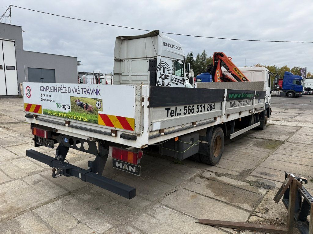 MAN 12.185 EURO 3 Kran UNBEWEGLICH - Kamion sa dizalicom: slika 3 MAN 12.185 EURO 3 Kran UNBEWEGLICH - Kamion sa dizalicom: slika 3