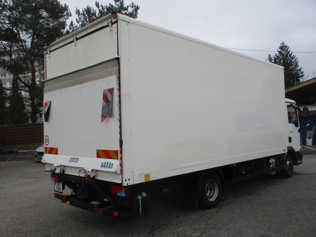 MAN TGL 7.180 - Dostavno vozilo sa zatvorenim sandukom: slika 4 MAN TGL 7.180 - Dostavno vozilo sa zatvorenim sandukom: slika 4