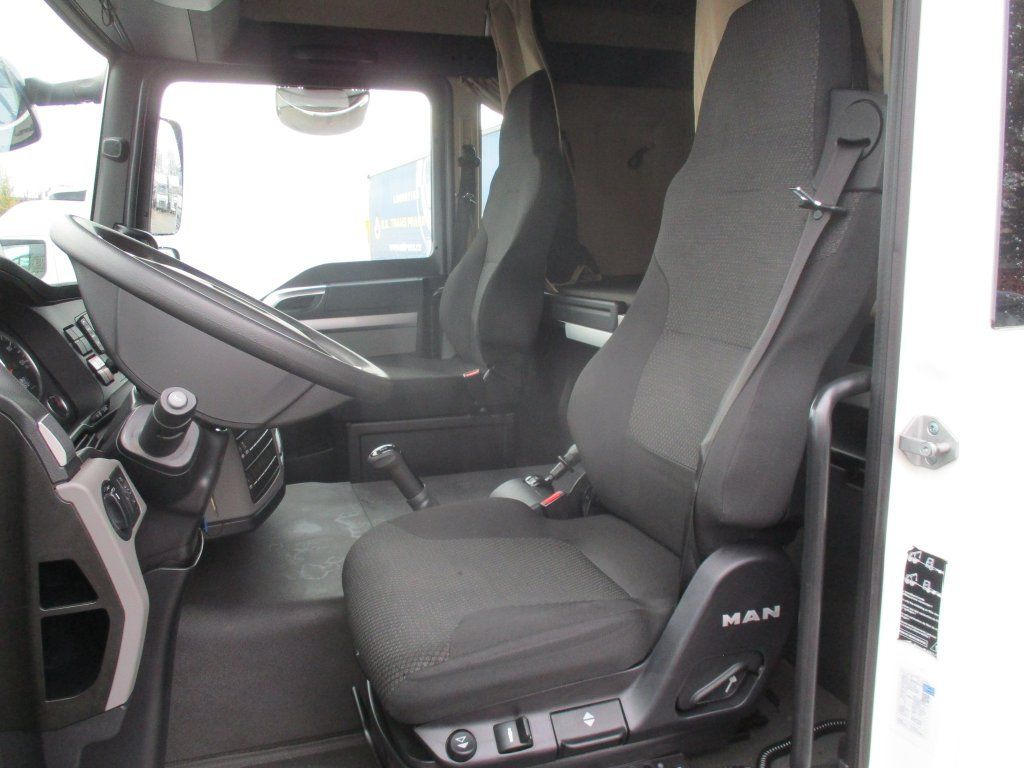 MAN TGL 8.190 - Kamion sa zatvorenim sandukom: slika 5 MAN TGL 8.190 - Kamion sa zatvorenim sandukom: slika 5