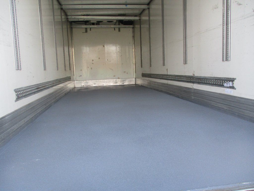 MAN TGM 18.250 MAN TGM 18.250 - Hladnjača: slika 5 MAN TGM 18.250 MAN TGM 18.250 - Hladnjača: slika 5