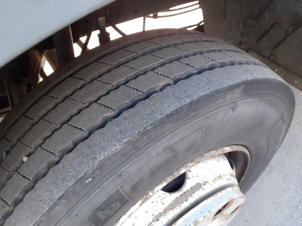 Kamion sa ceradom Mercedes-Benz 1018 Atego EURO 3: slika 12 Kamion sa ceradom Mercedes-Benz 1018 Atego EURO 3: slika 12