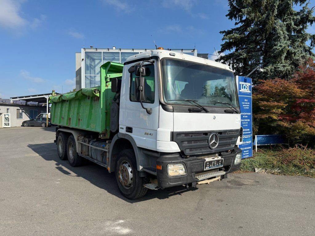 Mercedes-Benz 2641 Actros 6x4 EURO 4 - Istovarivač: slika 2 Mercedes-Benz 2641 Actros 6x4 EURO 4 - Istovarivač: slika 2