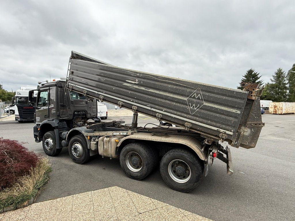 Mercedes-Benz 3243 Arocs 8x4 S3 Euro 6 - Istovarivač: slika 4 Mercedes-Benz 3243 Arocs 8x4 S3 Euro 6 - Istovarivač: slika 4