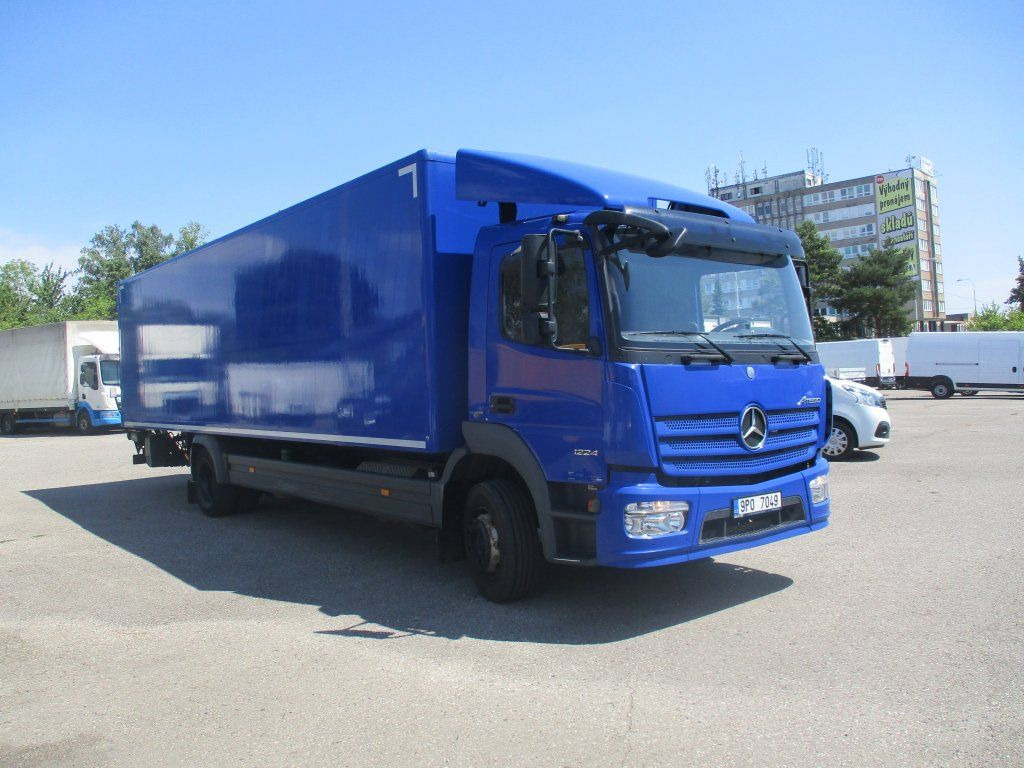 Mercedes-Benz Atego 1224 mit LBW - Hladnjača: slika 2 Mercedes-Benz Atego 1224 mit LBW - Hladnjača: slika 2