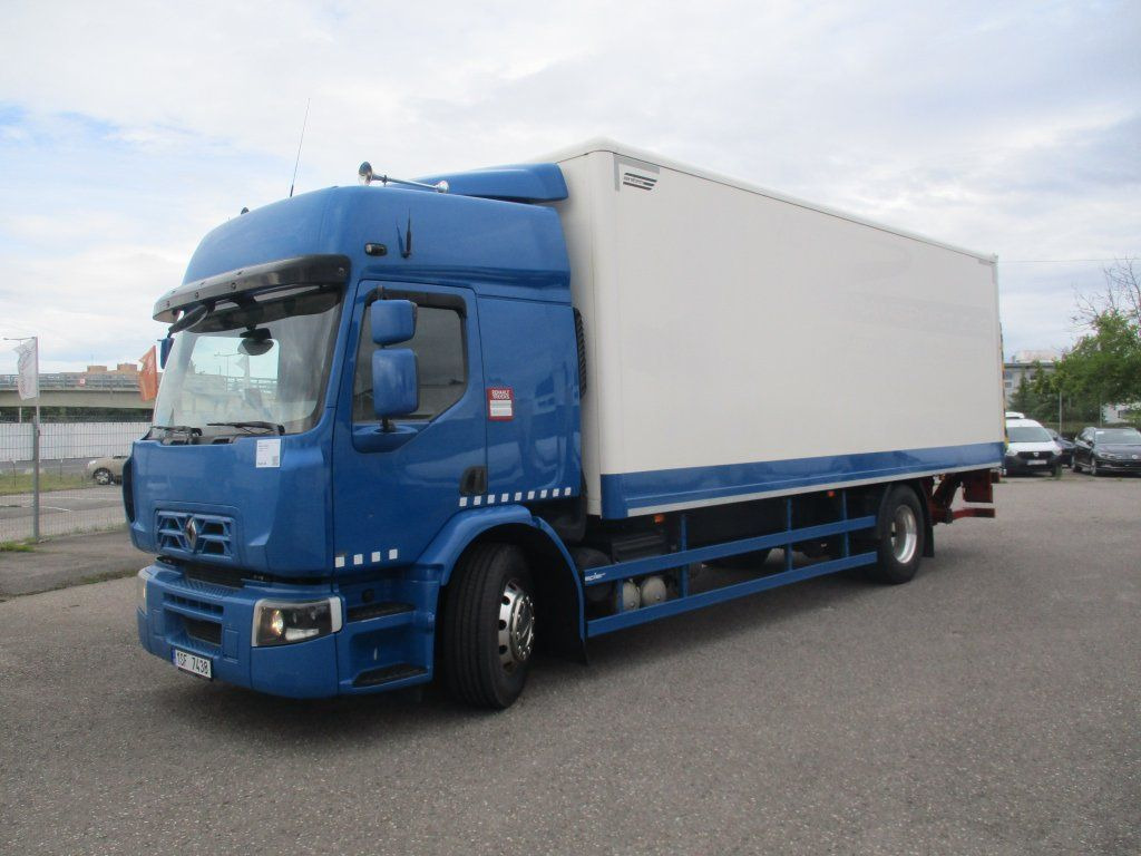 Renault D18, 320 - Kamion sa zatvorenim sandukom: slika 1 Renault D18, 320 - Kamion sa zatvorenim sandukom: slika 1