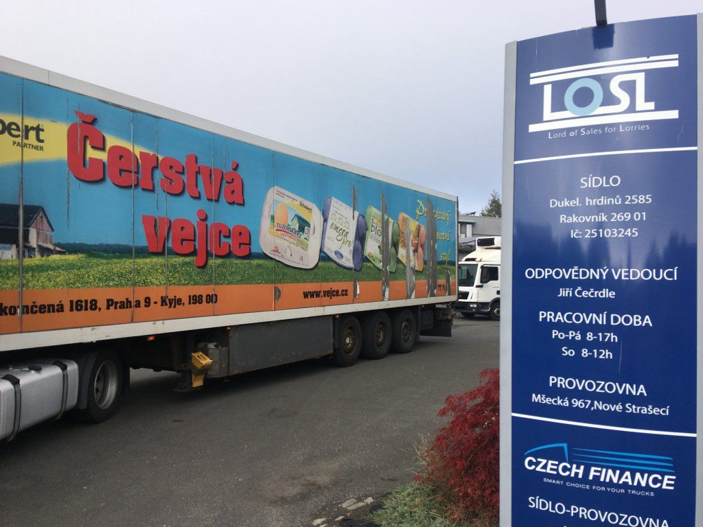 Schmitz Cargobull SKO24 Carrier - Poluprikolica sa zatvorenim sandukom: slika 5 Schmitz Cargobull SKO24 Carrier - Poluprikolica sa zatvorenim sandukom: slika 5