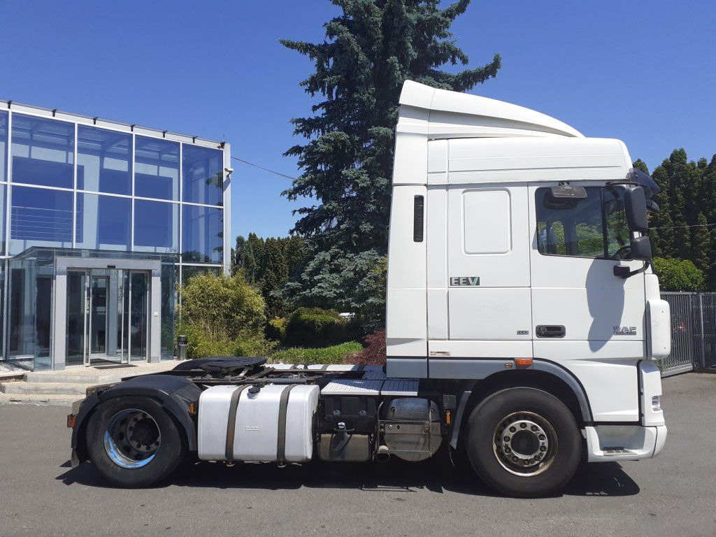 DAF XF105.460 EEV - Tegljač: slika 3 DAF XF105.460 EEV - Tegljač: slika 3