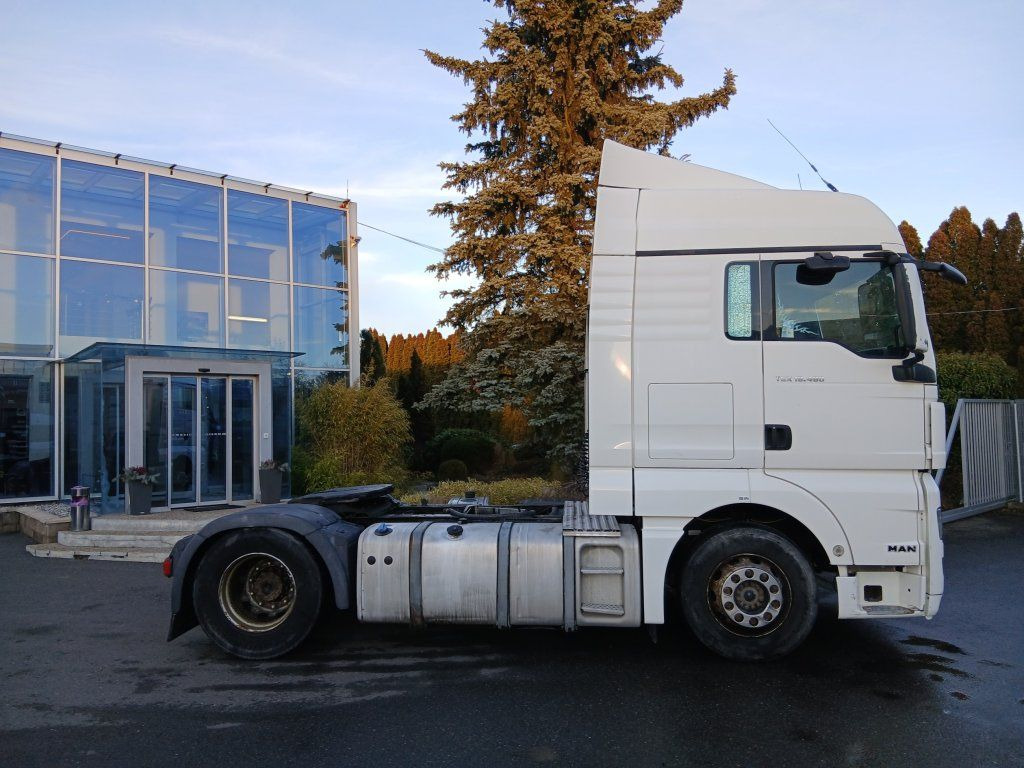 MAN TGX18.480 XLX Euro 5 EEV standard manual - Tegljač: slika 4 MAN TGX18.480 XLX Euro 5 EEV standard manual - Tegljač: slika 4