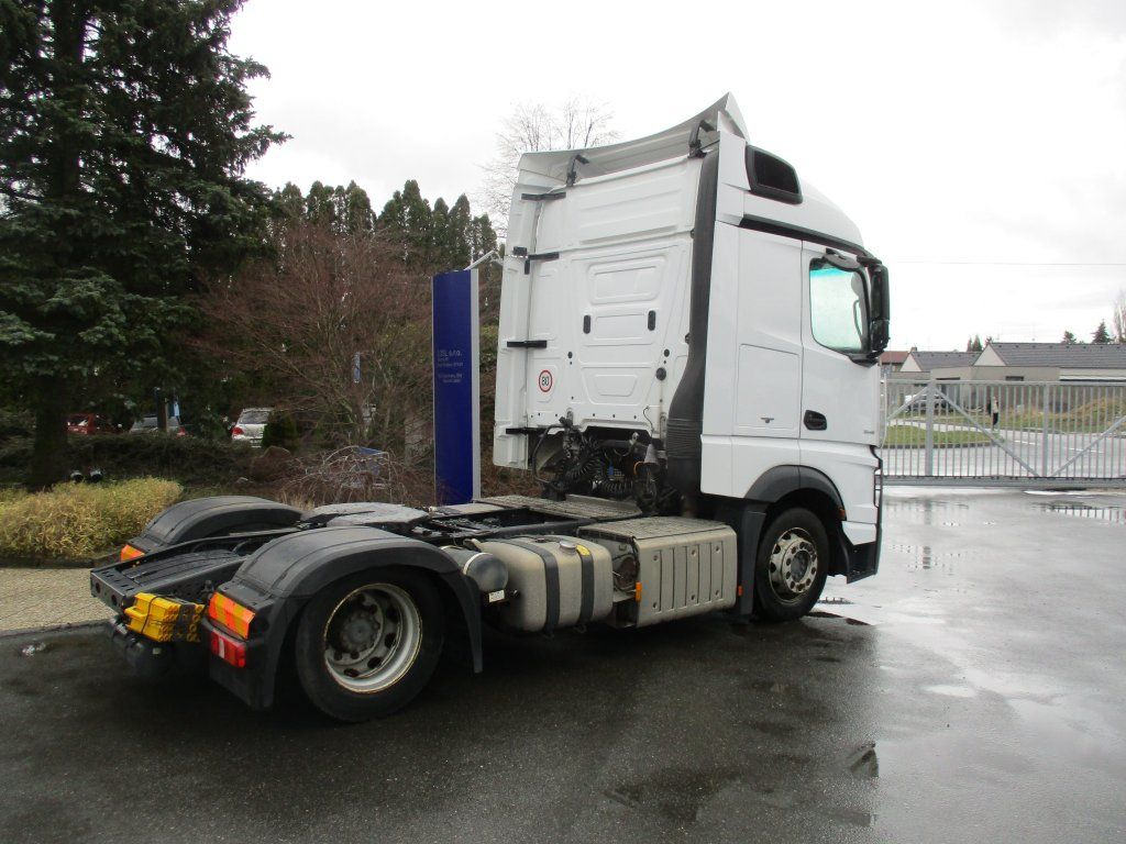 Mercedes-Benz 1845 Actros EURO 6 MEGA/lowdeck - Tegljač: slika 4 Mercedes-Benz 1845 Actros EURO 6 MEGA/lowdeck - Tegljač: slika 4