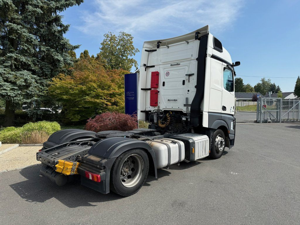 Mercedes-Benz 1845 Actros EURO 6 MEGA/lowdeck - Tegljač: slika 4 Mercedes-Benz 1845 Actros EURO 6 MEGA/lowdeck - Tegljač: slika 4