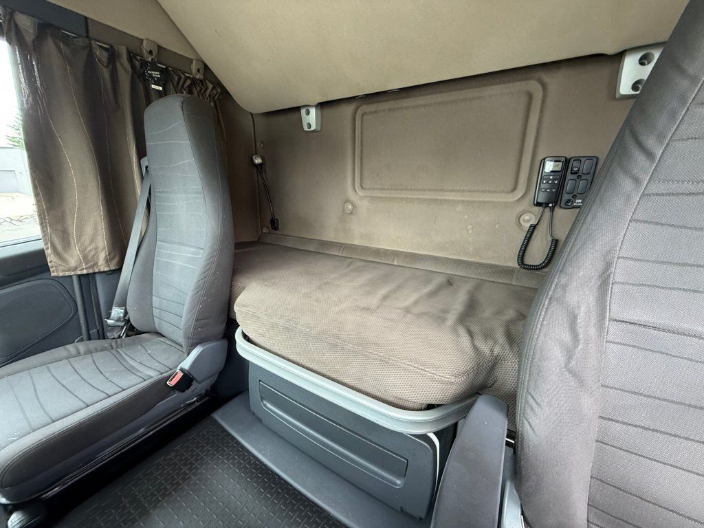 Tegljač Scania R410 EURO 6 MEGA/lowdeck: slika 13