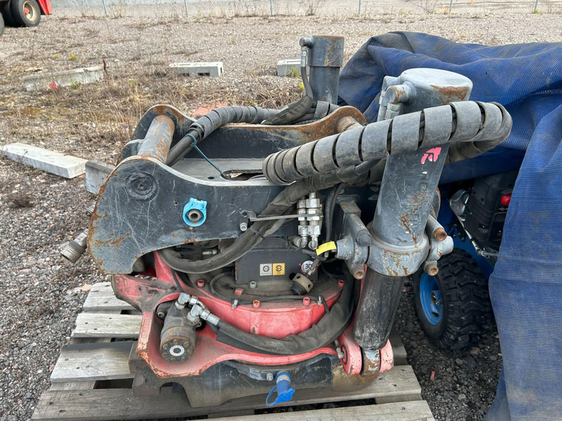 ROTOTILT R8 - Dodatak za Građevinska mašina: slika 3 ROTOTILT R8 - Dodatak za Građevinska mašina: slika 3