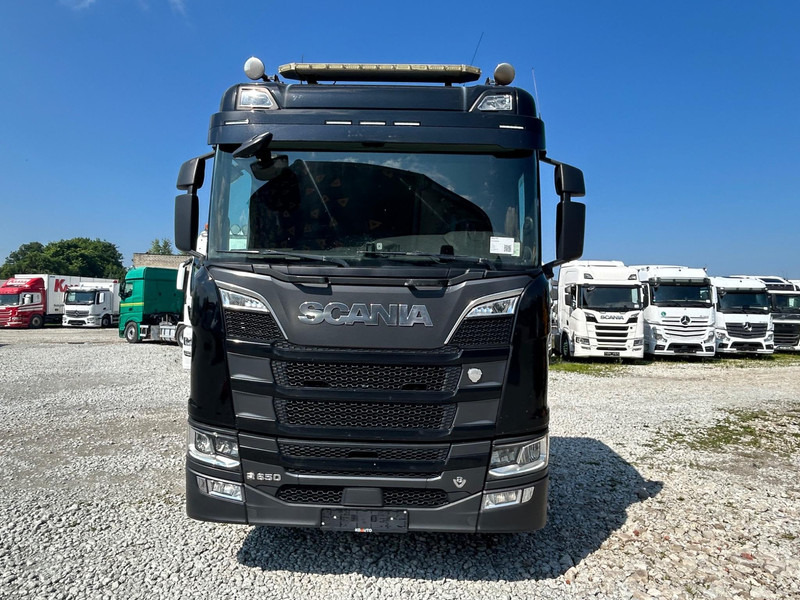 Scania R 650 | 6X4 | HYDRAULIIKKA - Tegljač: slika 2 Scania R 650 | 6X4 | HYDRAULIIKKA - Tegljač: slika 2