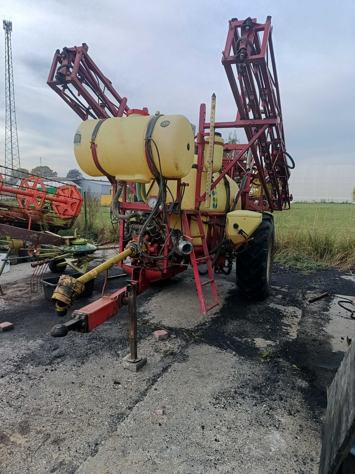 HARDI TZ 18 metrów - Vučena prskalica: slika 2 HARDI TZ 18 metrów - Vučena prskalica: slika 2