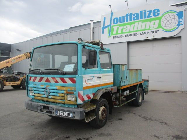 Renault M160 - Kamion sa golom šasijom i zatvorenom kabinom: slika 1 Renault M160 - Kamion sa golom šasijom i zatvorenom kabinom: slika 1