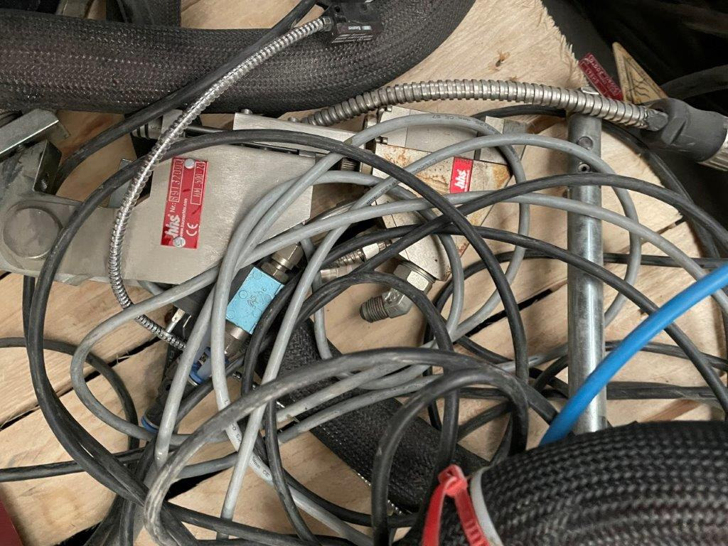 Baumer HHS PreMelter XMelt XM-04-2200 - Mašina za uvezivanje knjiga: slika 5 Baumer HHS PreMelter XMelt XM-04-2200 - Mašina za uvezivanje knjiga: slika 5