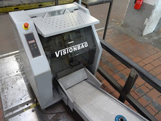 Minipack Torre Visonbag Foil Wrapper - Mašina za pakovanje: slika 1 Minipack Torre Visonbag Foil Wrapper - Mašina za pakovanje: slika 1