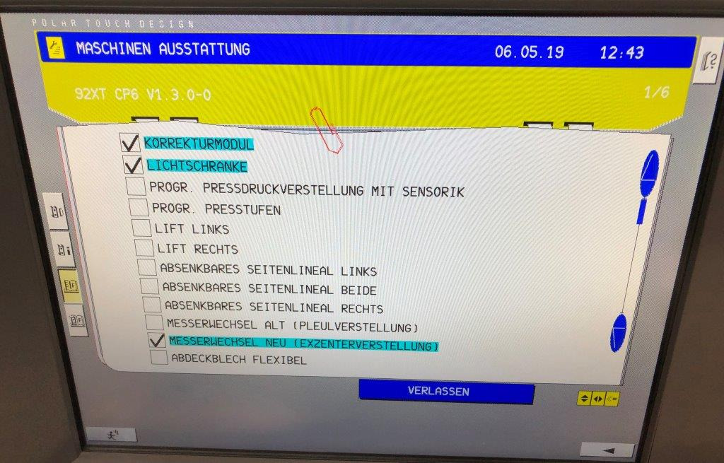 Polar 92 XT high-speed cutting line with RA-2 vibrator, optional LW 450 lift and counting scale - Mašina za rezanje papira: slika 4 Polar 92 XT high-speed cutting line with RA-2 vibrator, optional LW 450 lift and counting scale - Mašina za rezanje papira: slika 4
