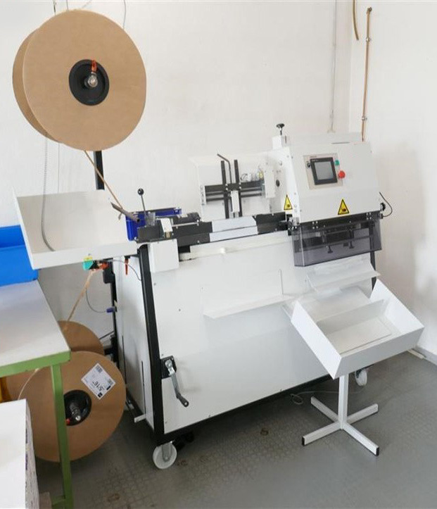 Ringbook & calendar - wire binding machine RENZ Mobi 500 with calendar hanger KA 300 - Mašina za uvezivanje knjiga: slika 1 Ringbook & calendar - wire binding machine RENZ Mobi 500 with calendar hanger KA 300 - Mašina za uvezivanje knjiga: slika 1