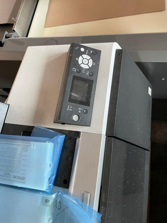 Professional 24" printer - Epson Stylus Pro 7900 - Mašina za digitalnu štampu: slika 2 Professional 24" printer - Epson Stylus Pro 7900 - Mašina za digitalnu štampu: slika 2