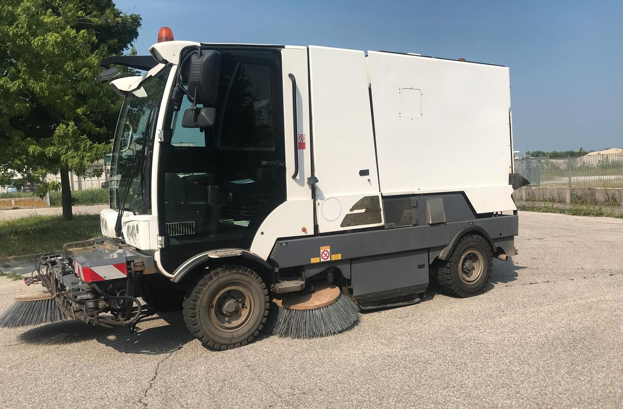 SPAZZATRICE STRADALE DULEVO 3000 - Autočistilica: slika 1 SPAZZATRICE STRADALE DULEVO 3000 - Autočistilica: slika 1