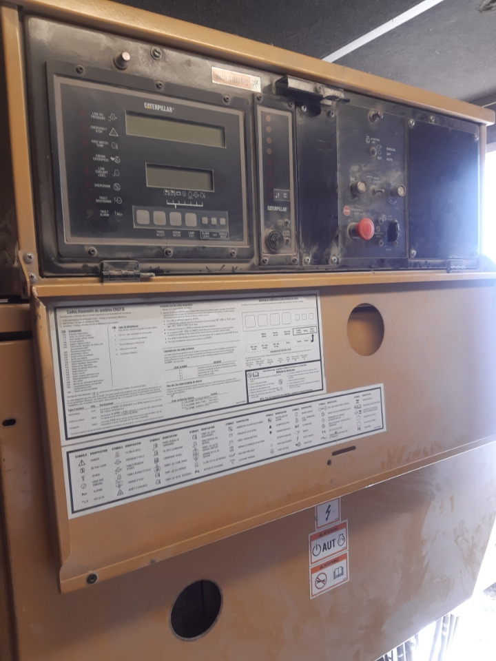 CATERPILLAR 3508 1100 kVa - Set generatora: slika 4 CATERPILLAR 3508 1100 kVa - Set generatora: slika 4