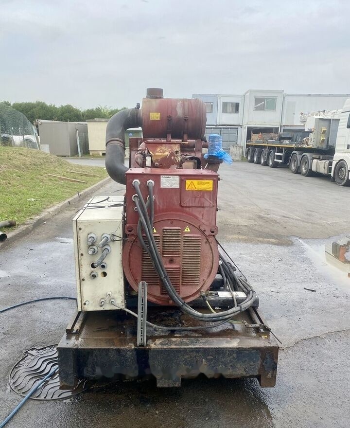 Genelec 300 kVa IVECO - Set generatora: slika 3 Genelec 300 kVa IVECO - Set generatora: slika 3