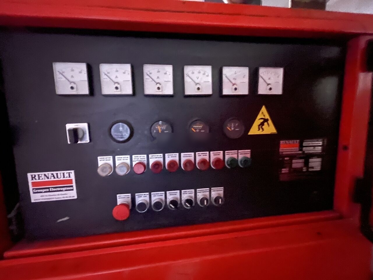 Renault 220 kVa - Set generatora: slika 4 Renault 220 kVa - Set generatora: slika 4