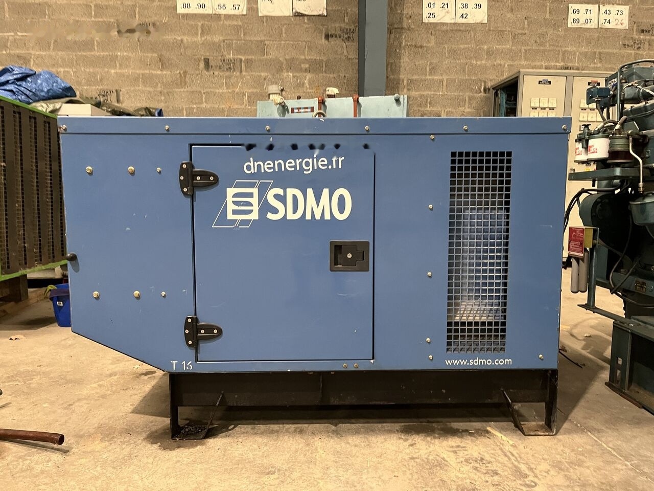 SDMO 16 kVa Mitsubishi diesel - Set generatora: slika 1 SDMO 16 kVa Mitsubishi diesel - Set generatora: slika 1