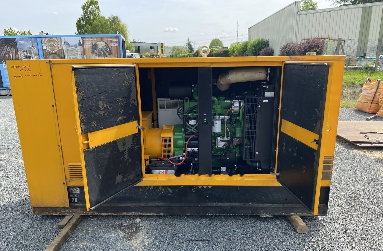 SDMO 80 kVa John Deere - Set generatora: slika 3 SDMO 80 kVa John Deere - Set generatora: slika 3