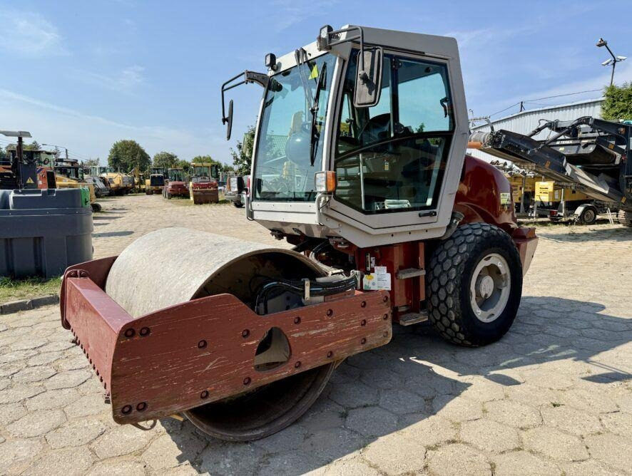 Hamm 3307 HT VIO - Kompaktor: slika 1 Hamm 3307 HT VIO - Kompaktor: slika 1