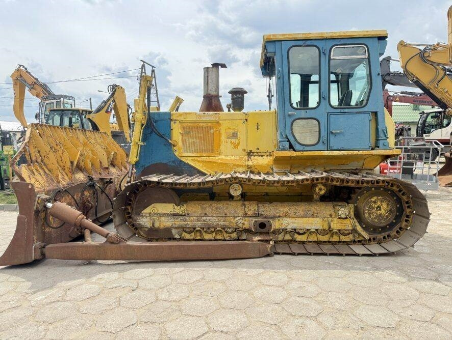 Hanomag D680E LGP - Buldožer: slika 2 Hanomag D680E LGP - Buldožer: slika 2