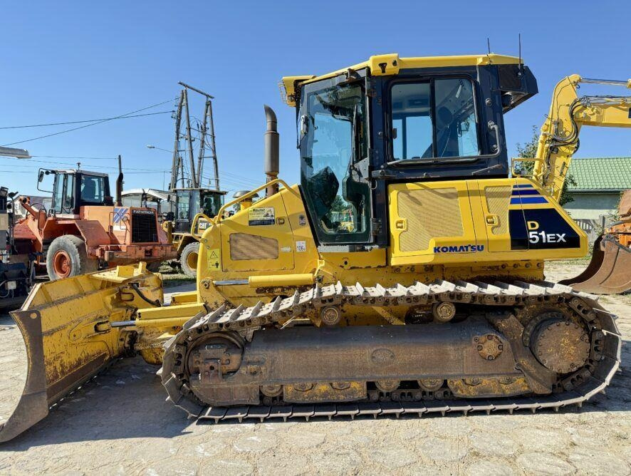 Komatsu D51EX-22 - Buldožer: slika 1 Komatsu D51EX-22 - Buldožer: slika 1